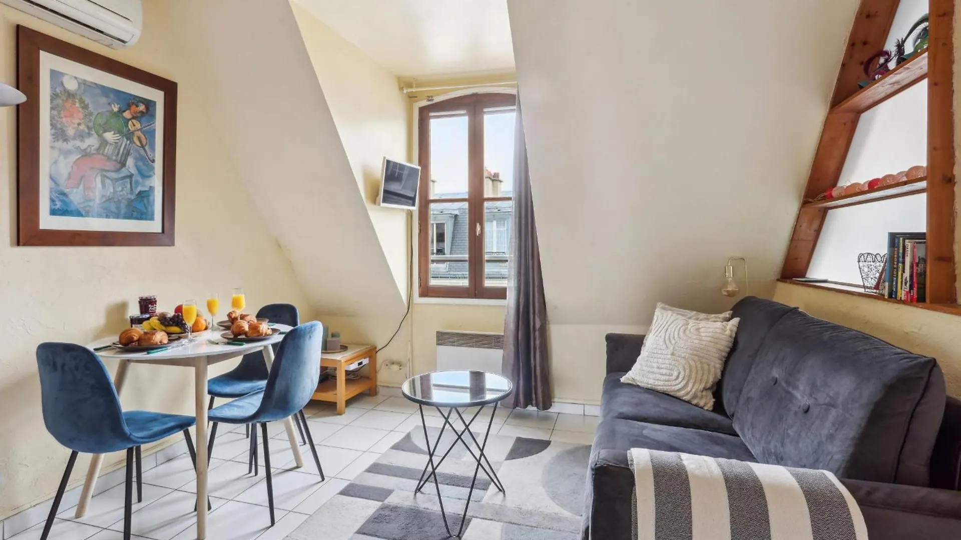 Eiffel Tower & Invalides - Cityapartmentstay باريس