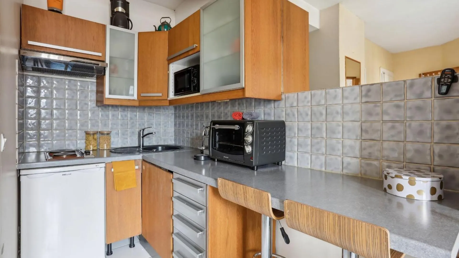 Eiffel Tower & Invalides - Cityapartmentstay * باريس